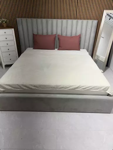 Bett, das verändert, wie du träumst - Maße: 160 × 200 cm